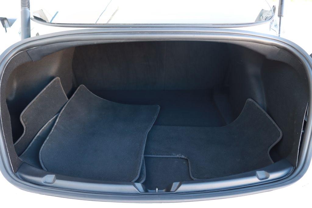 Tesla Model 3  2021