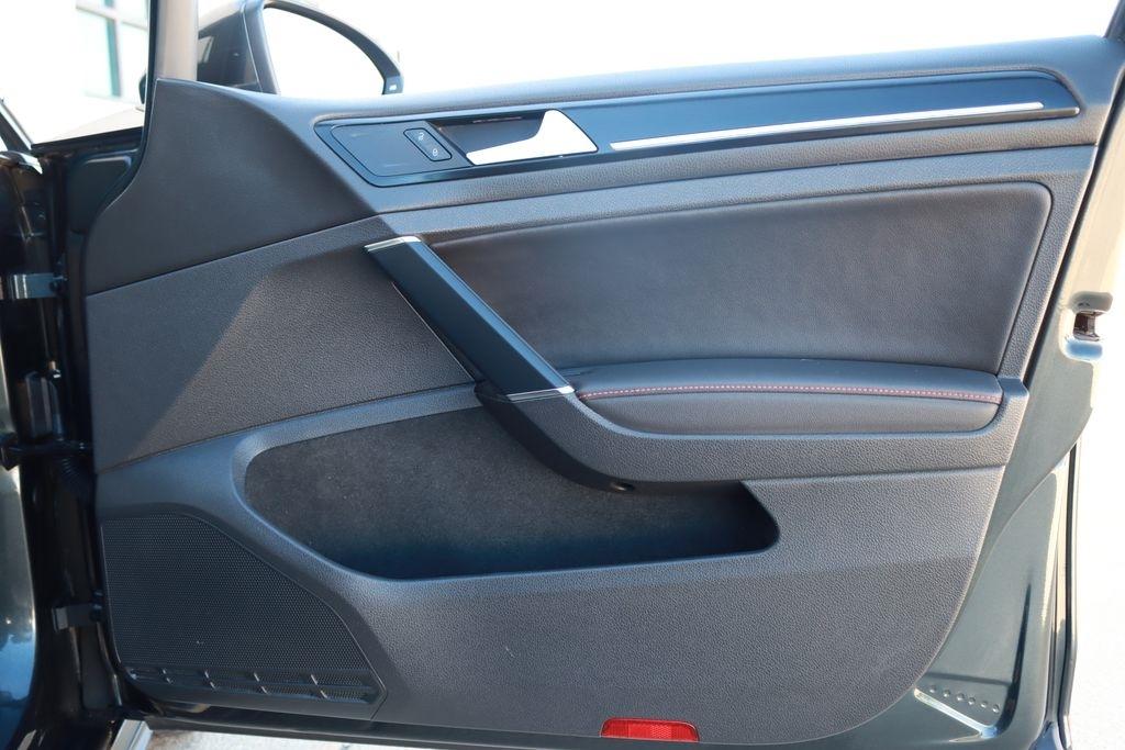 Volkswagen GTI  2015