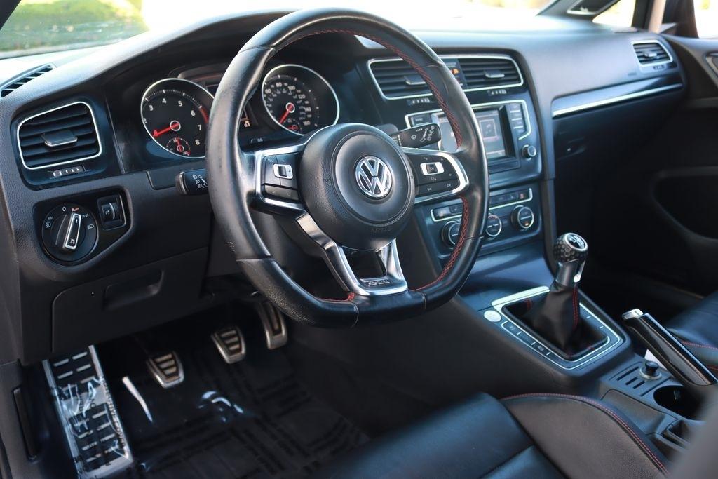 Volkswagen GTI  2015