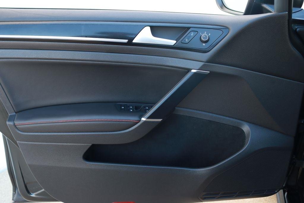 Volkswagen GTI  2015