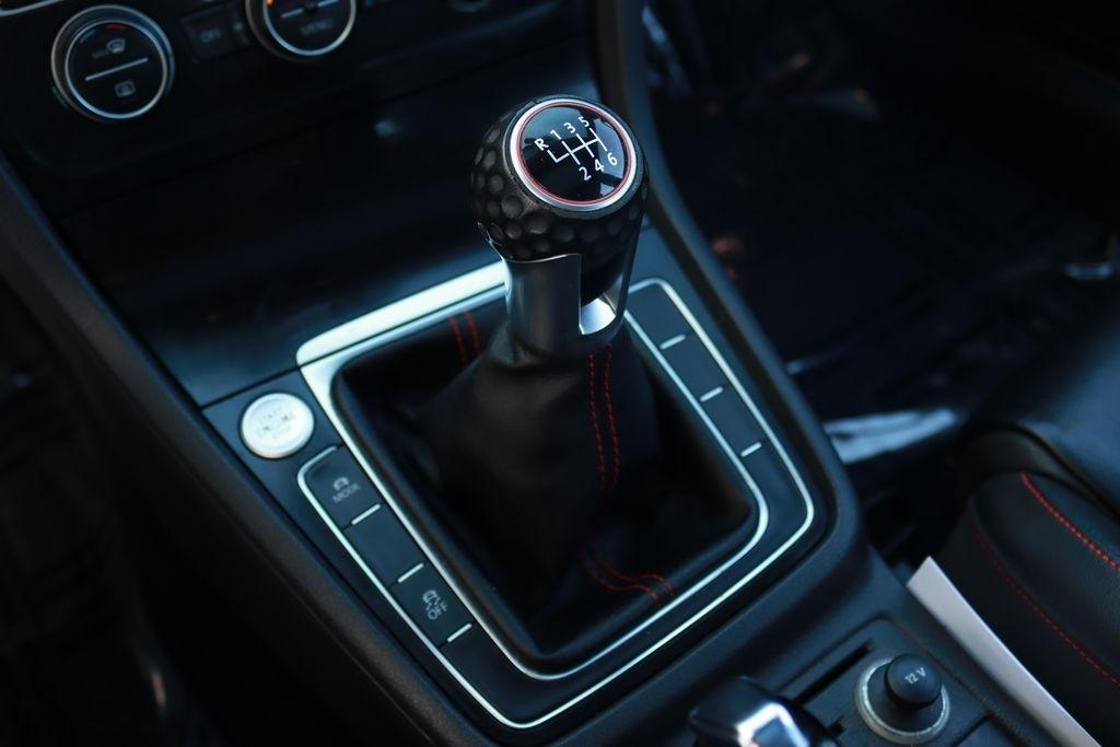 Volkswagen GTI  2015