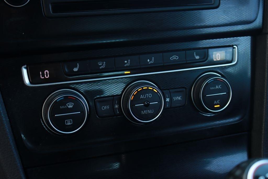 Volkswagen GTI  2015