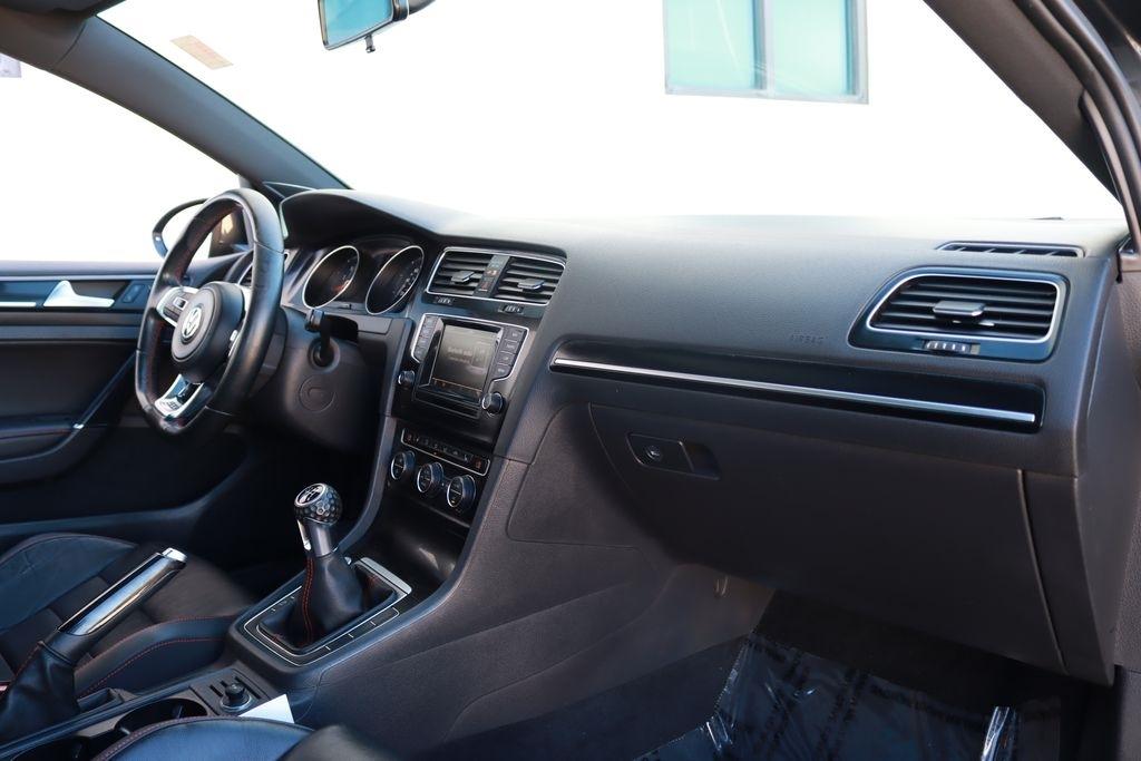 Volkswagen GTI  2015