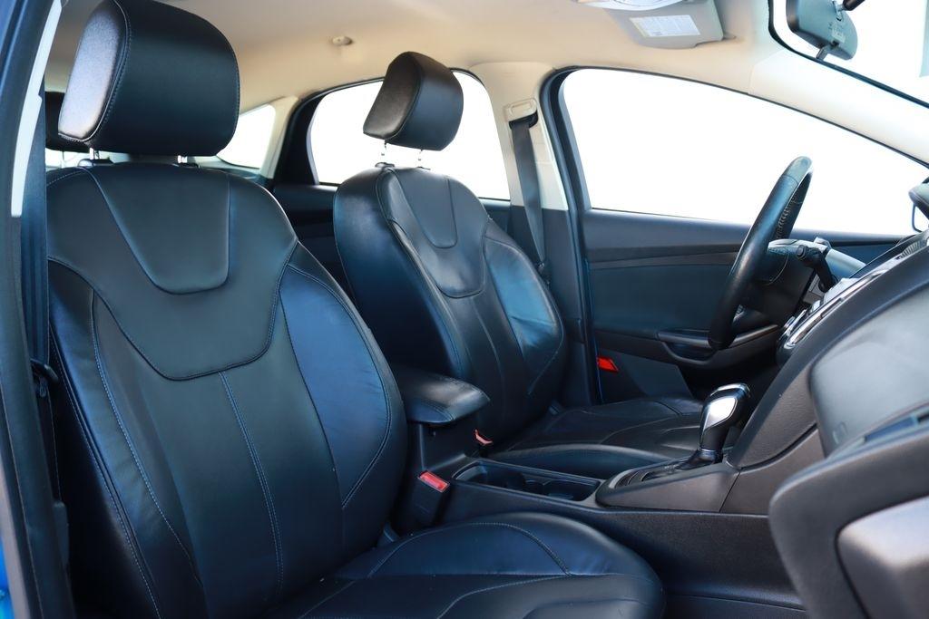 Ford Focus  2015