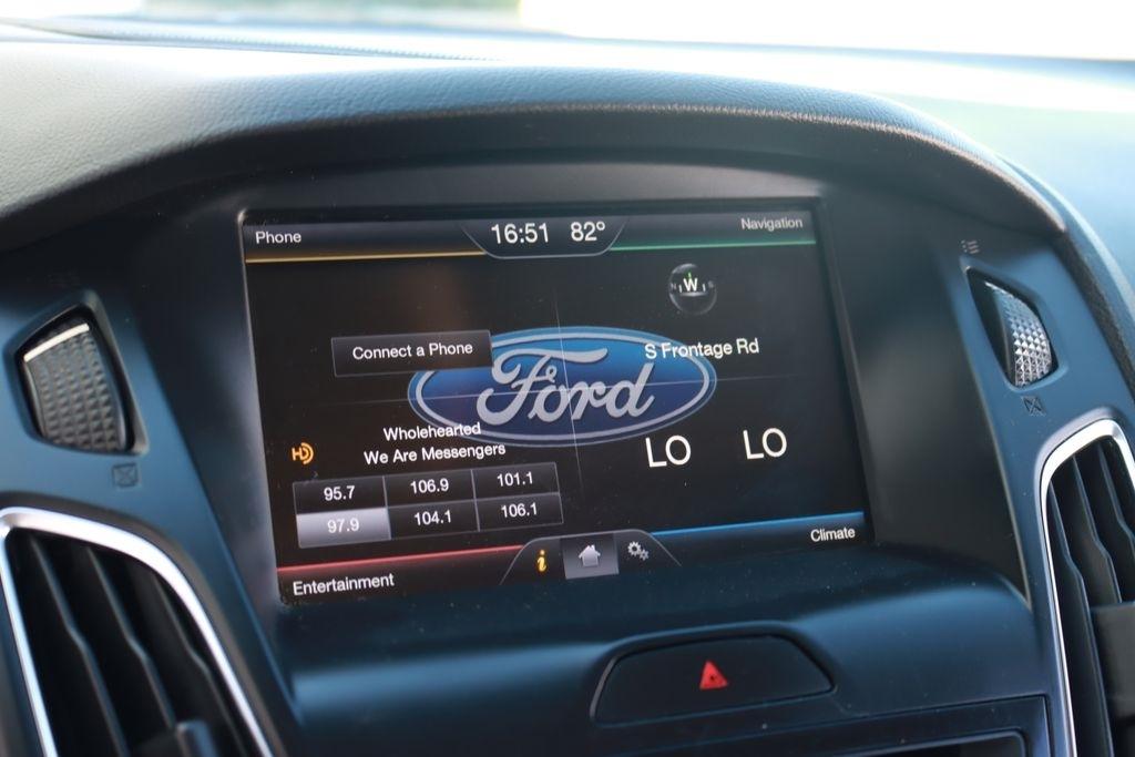 Ford Focus  2015