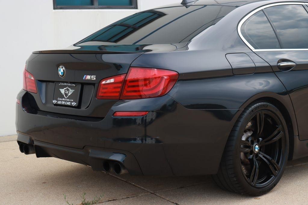 BMW M5  2013