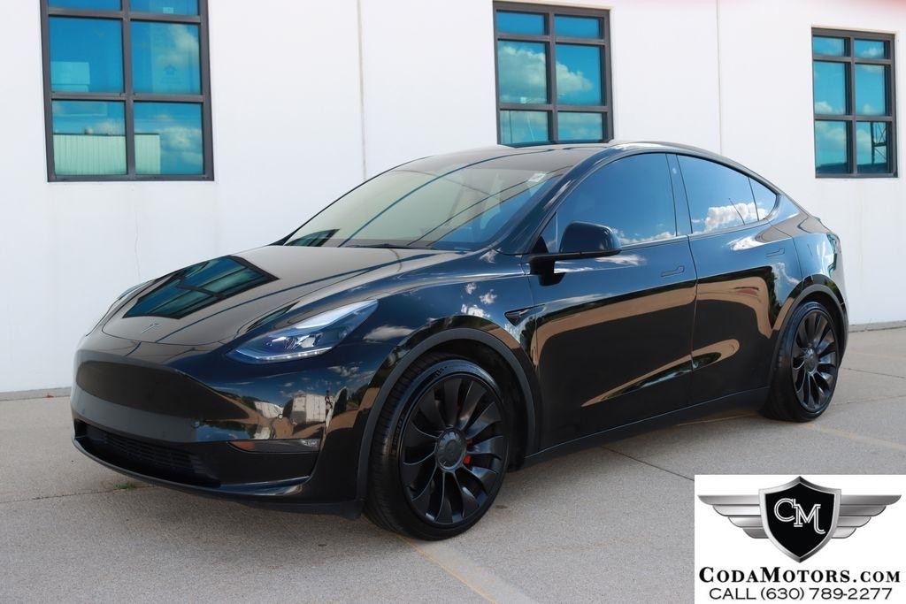 Tesla Model Y  2022