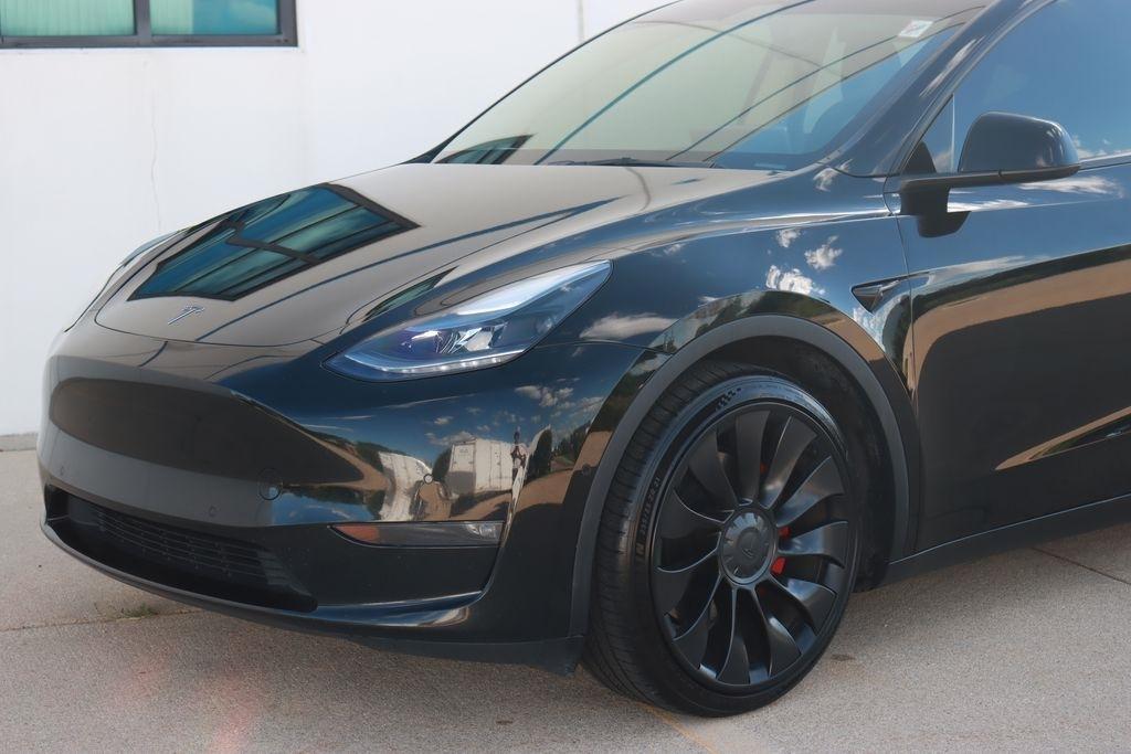 Tesla Model Y  2022