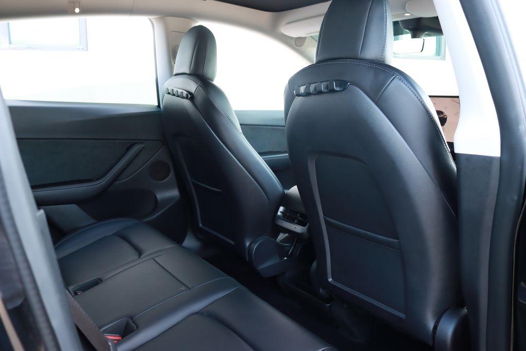 Tesla Model Y  2022