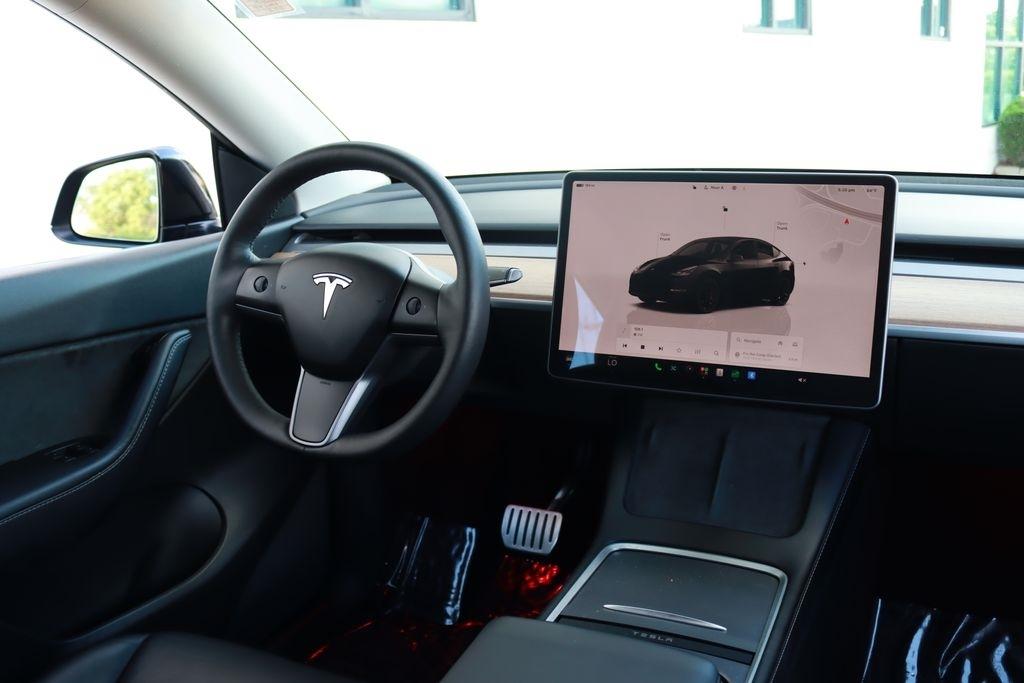 Tesla Model Y  2022