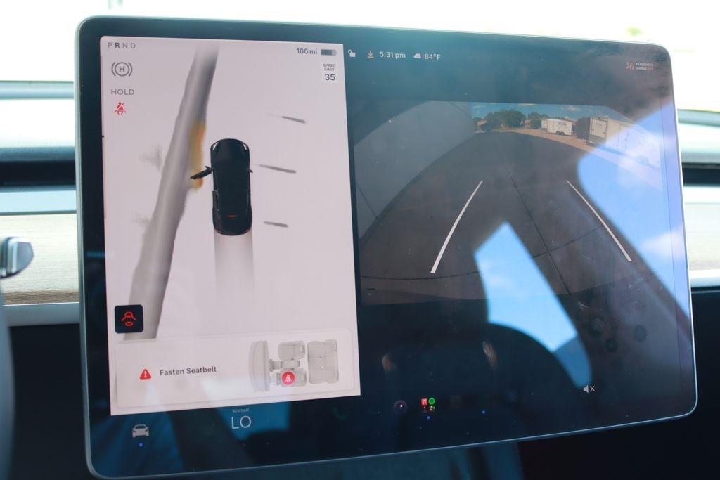 Tesla Model Y  2022