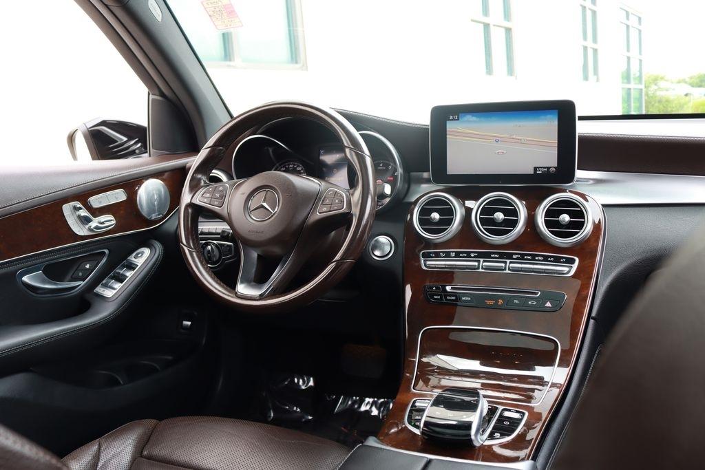Mercedes-Benz GLC-Class  2016