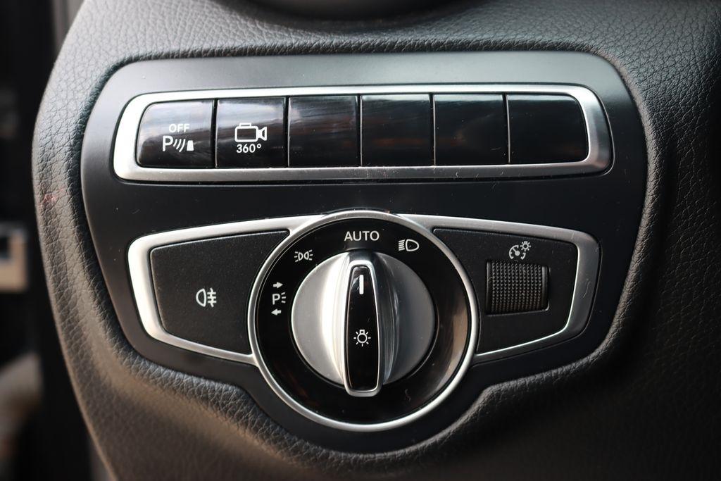 Mercedes-Benz GLC-Class  2016