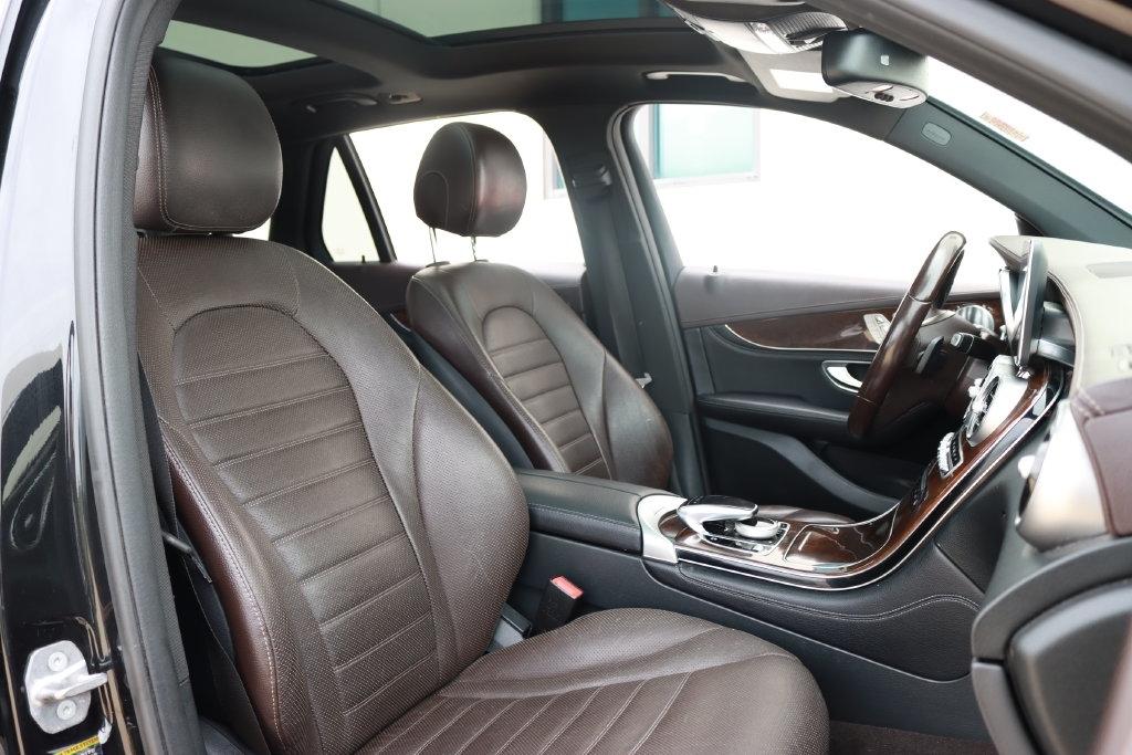 Mercedes-Benz GLC-Class  2016