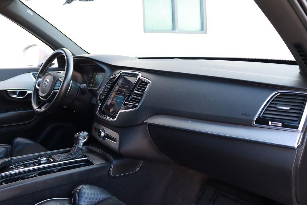 Volvo XC90  2018