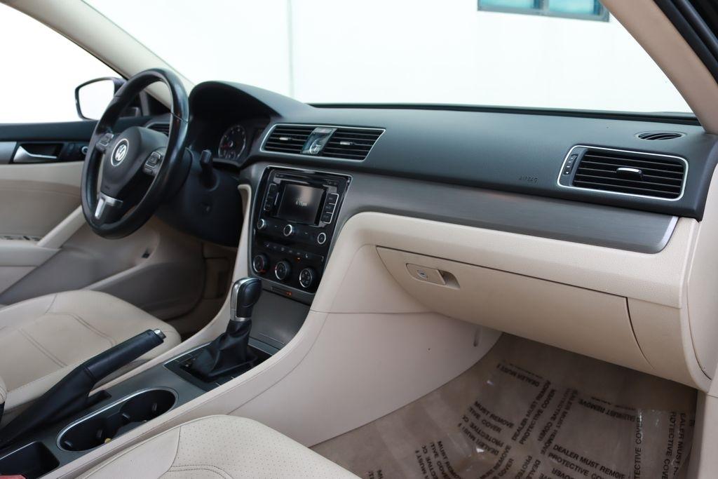 Volkswagen Passat  2014