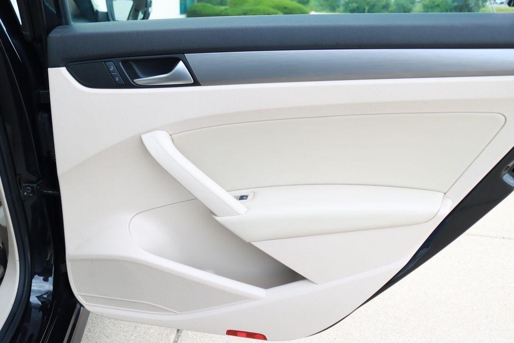 Volkswagen Passat  2014