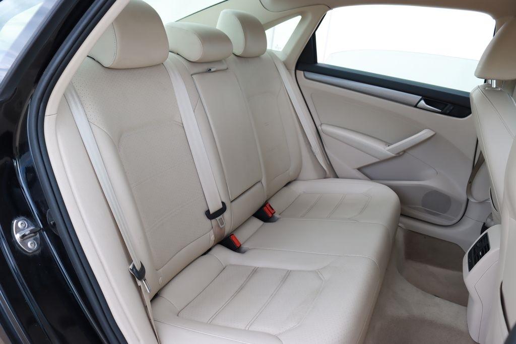 Volkswagen Passat  2014