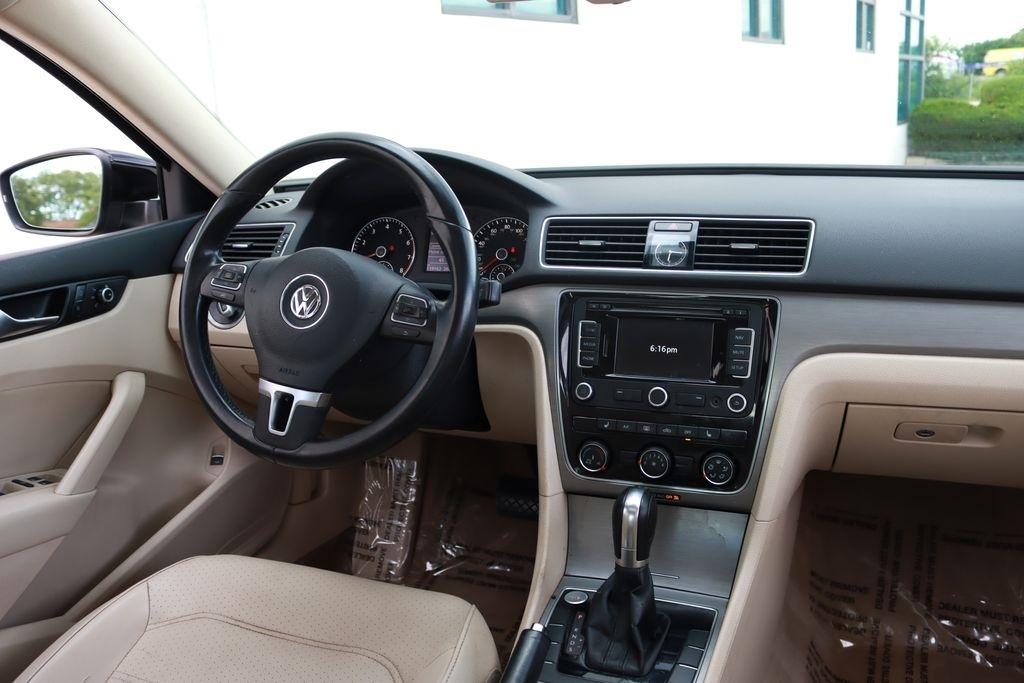 Volkswagen Passat  2014