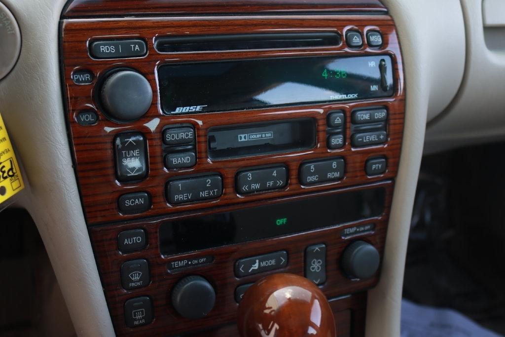 Cadillac Seville  2002