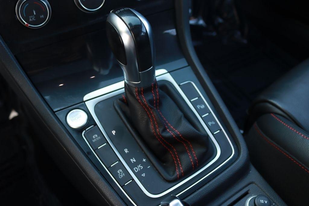 Volkswagen GTI  2016