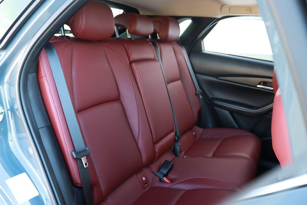 Mazda CX-30  2025
