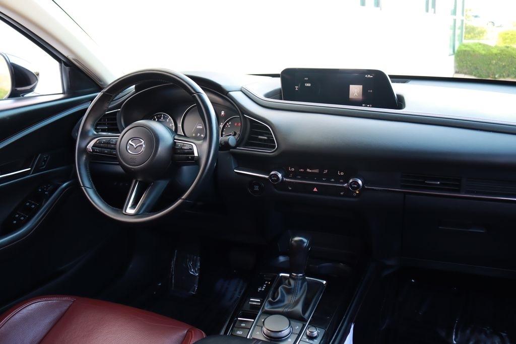 Mazda CX-30  2025