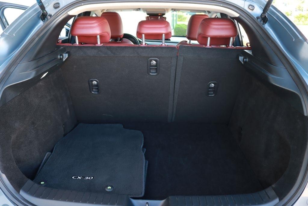 Mazda CX-30  2025