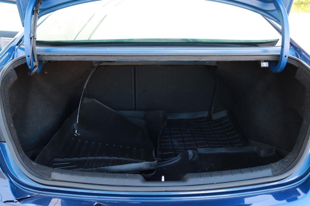 Hyundai Elantra  2019