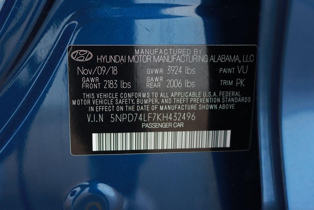 Hyundai Elantra  2019