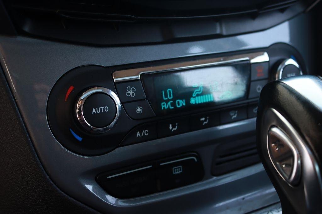 Ford Focus  2012