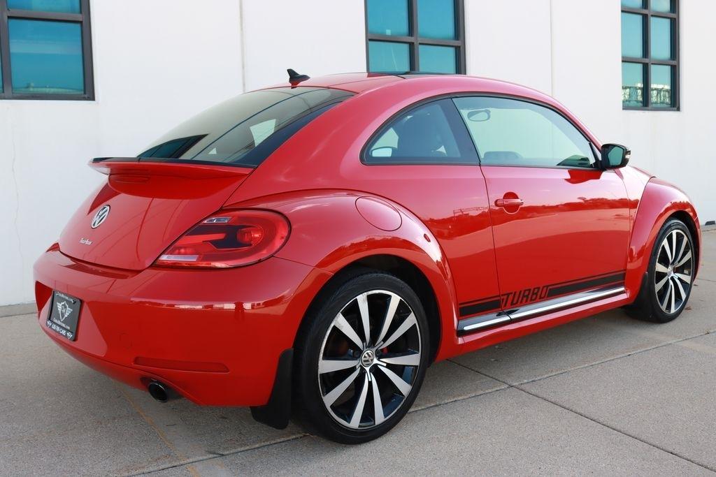 Volkswagen Beetle  2013