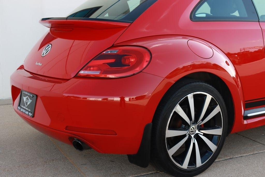 Volkswagen Beetle  2013