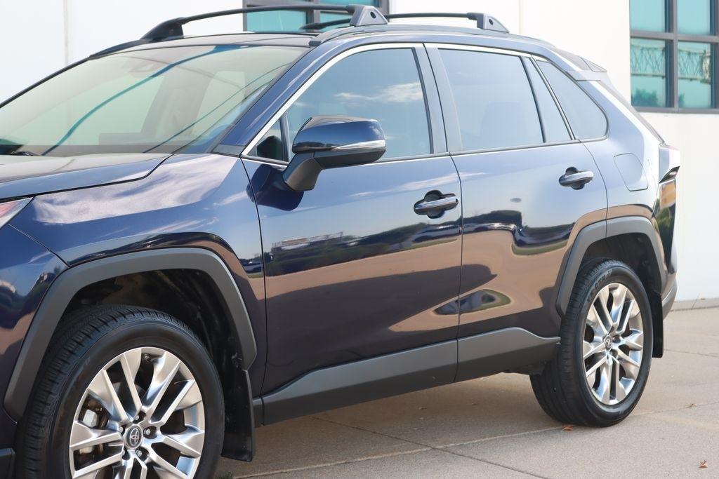 Toyota RAV4  2019