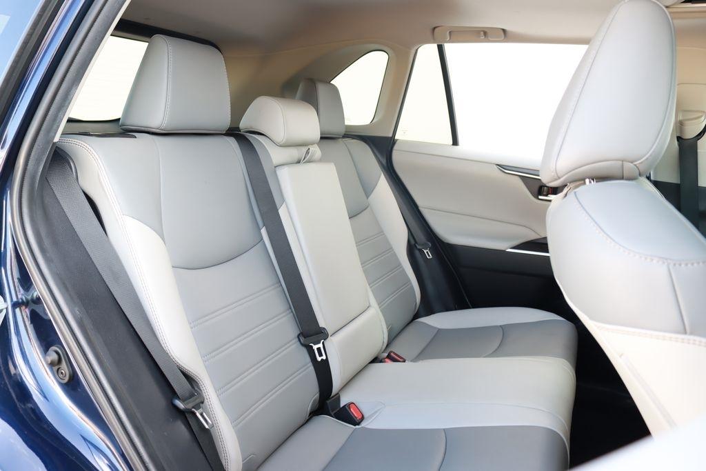 Toyota RAV4  2019