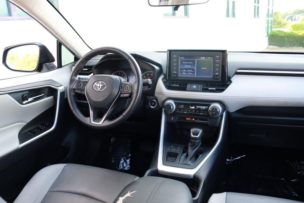 Toyota RAV4  2019