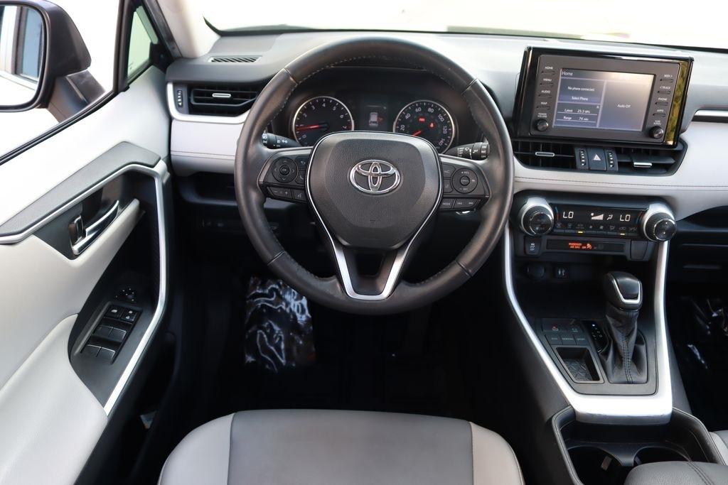 Toyota RAV4  2019