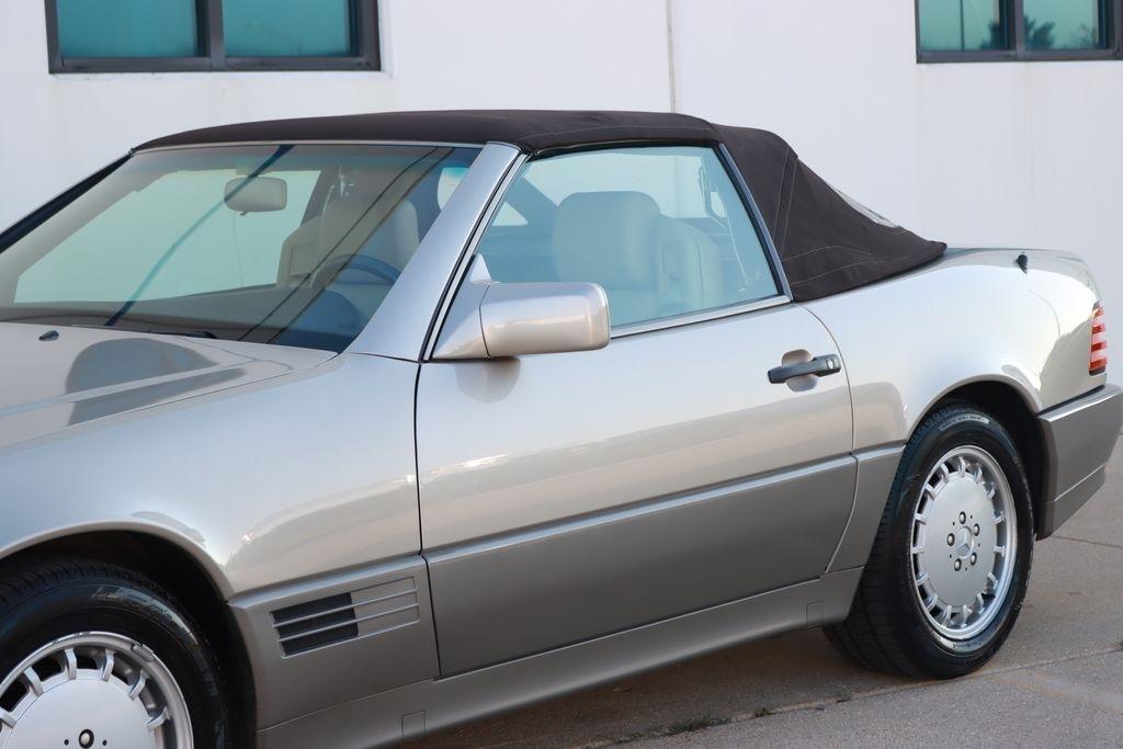 Mercedes-Benz 500  1991