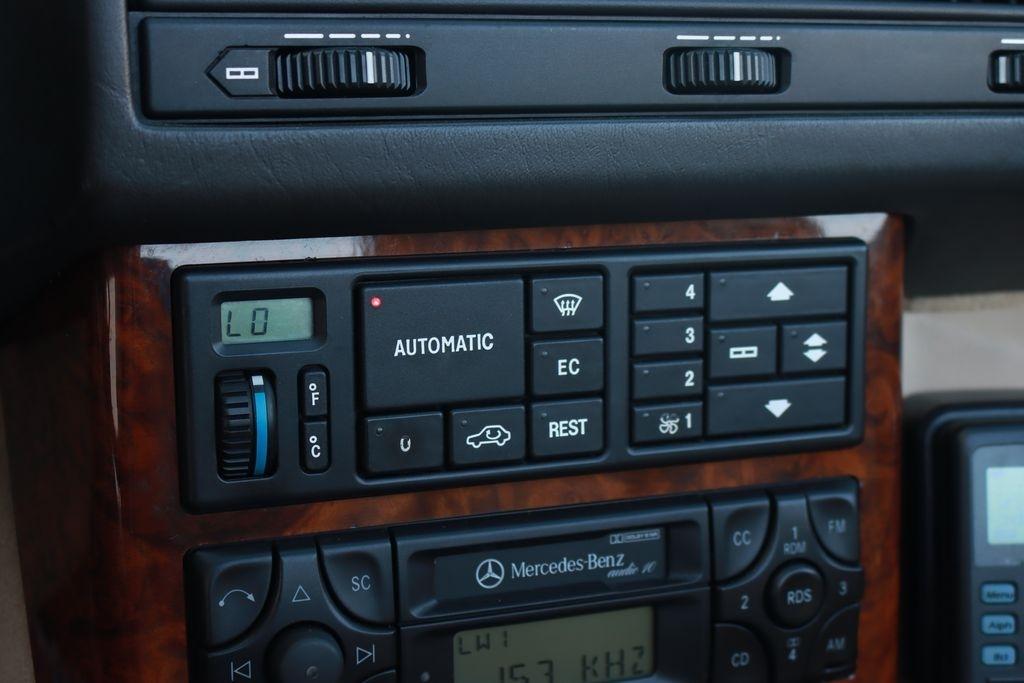 Mercedes-Benz 500  1991