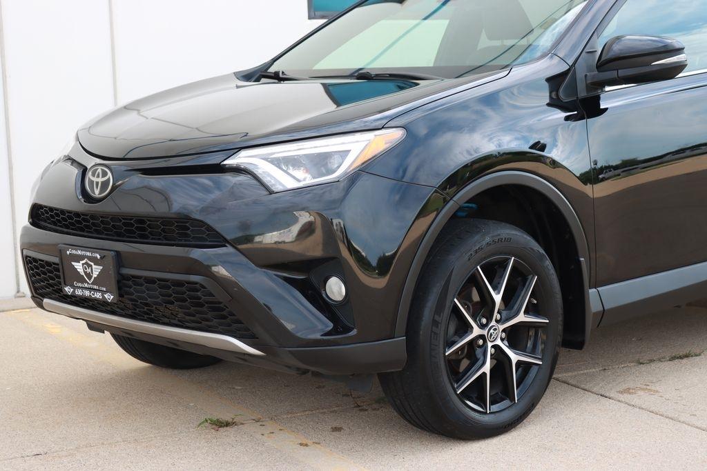 Toyota RAV4  2018