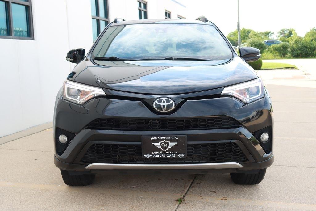 Toyota RAV4  2018