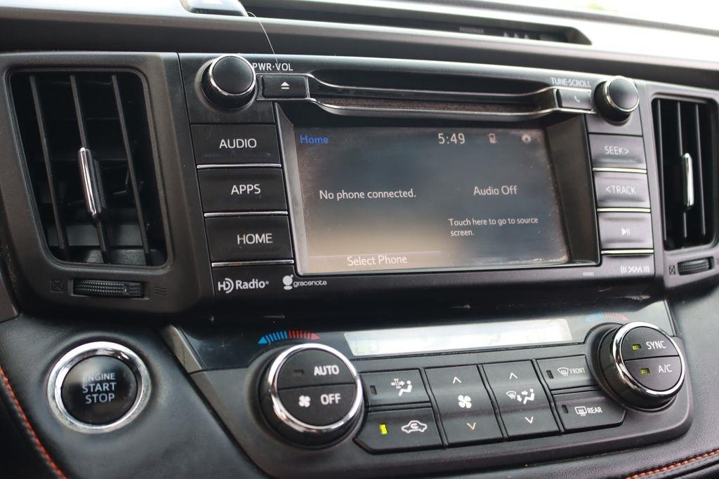 Toyota RAV4  2018