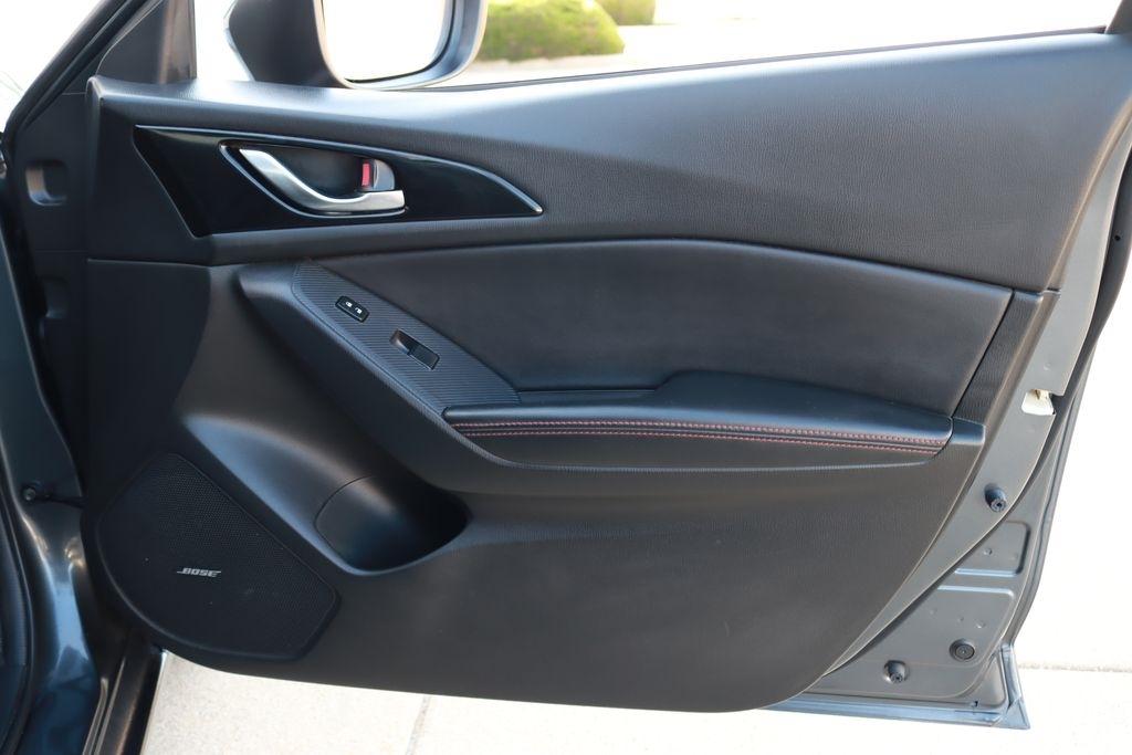 Mazda MAZDA3  2014
