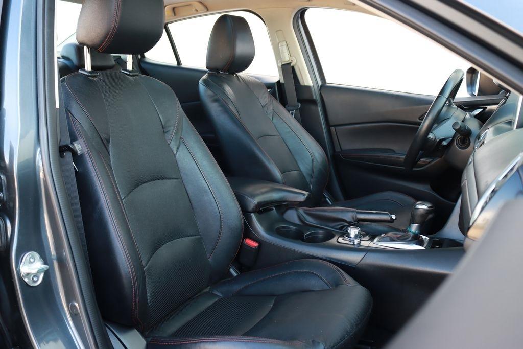 Mazda MAZDA3  2014