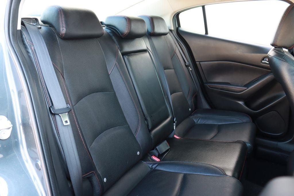 Mazda MAZDA3  2014
