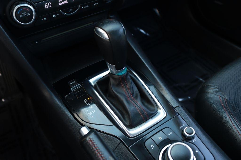Mazda MAZDA3  2014