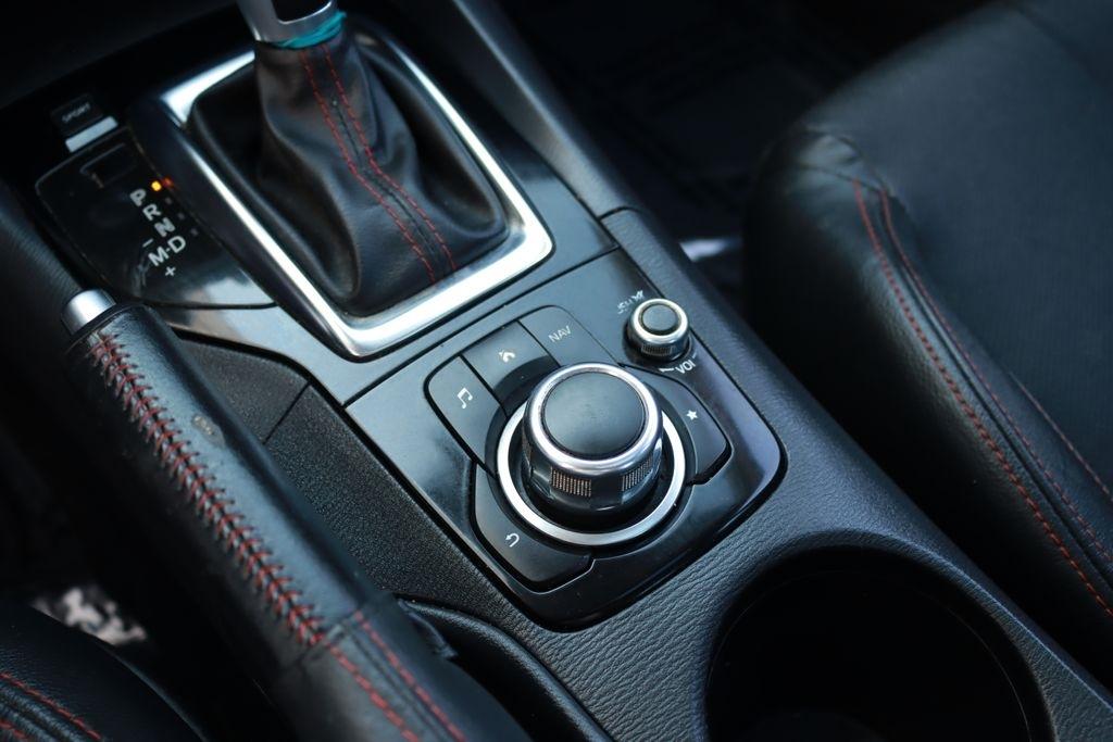 Mazda MAZDA3  2014