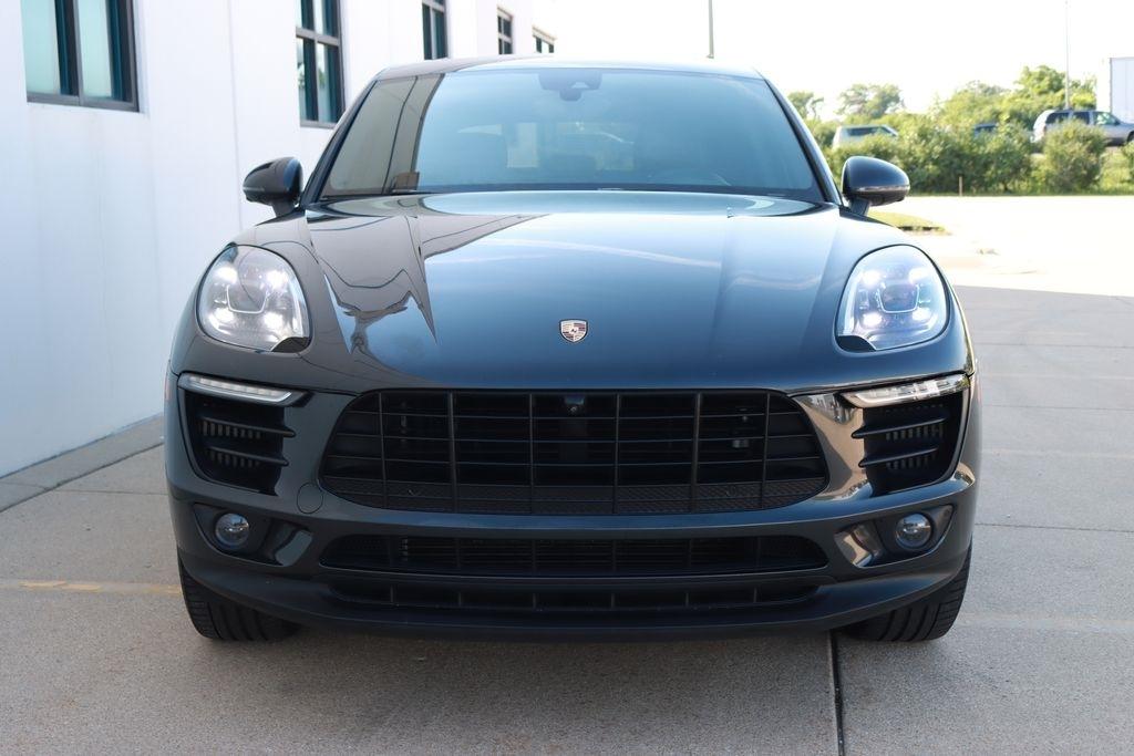 Porsche Macan  2017