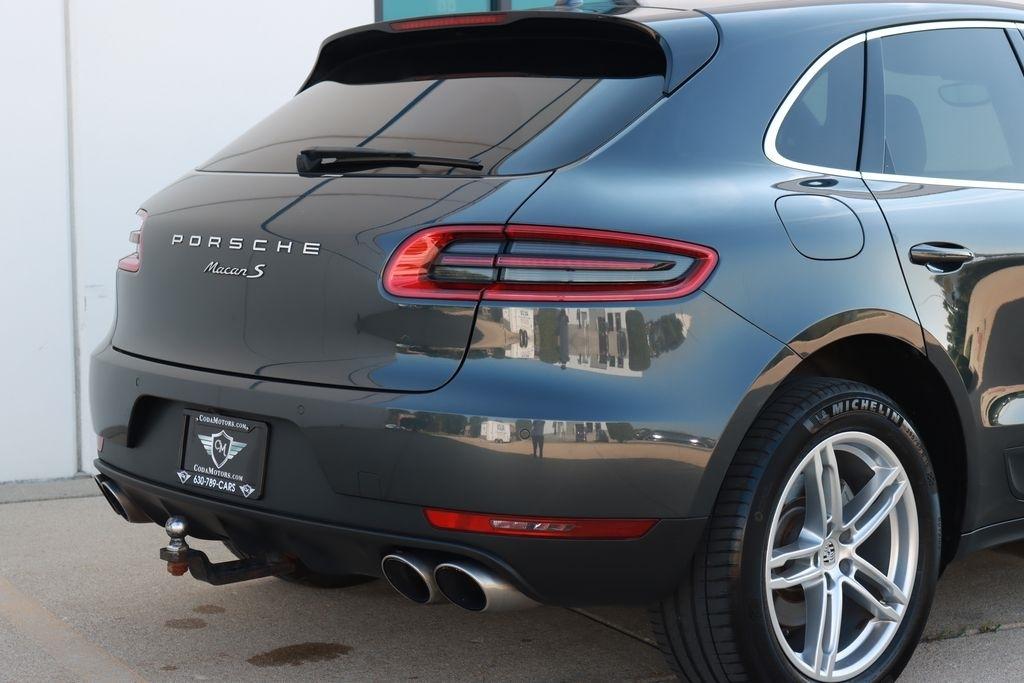 Porsche Macan  2017