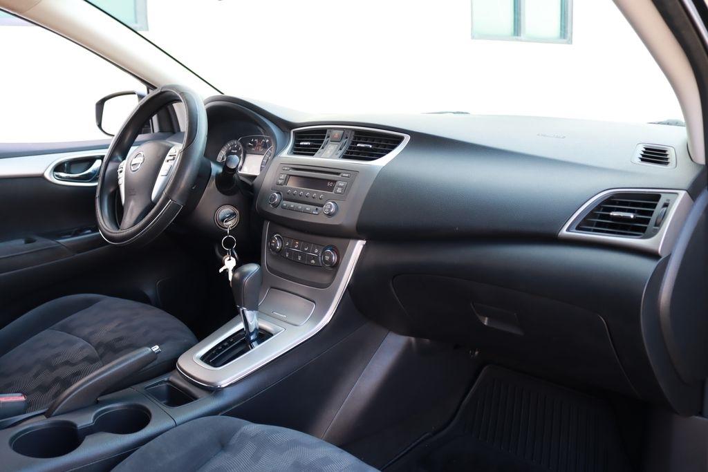 Nissan Sentra  2013